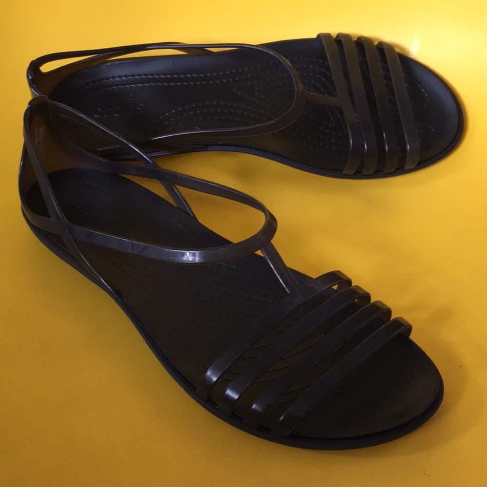 9 CROCS sandals strappy T strap slip on waterproof